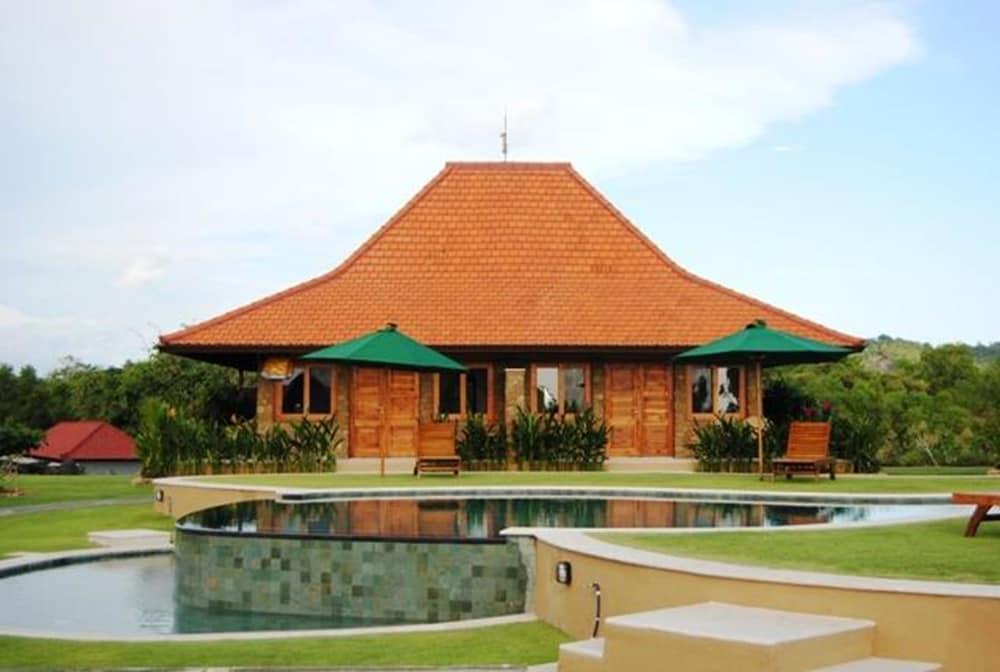 Three Monkeys Villas Пекату Экстерьер фото