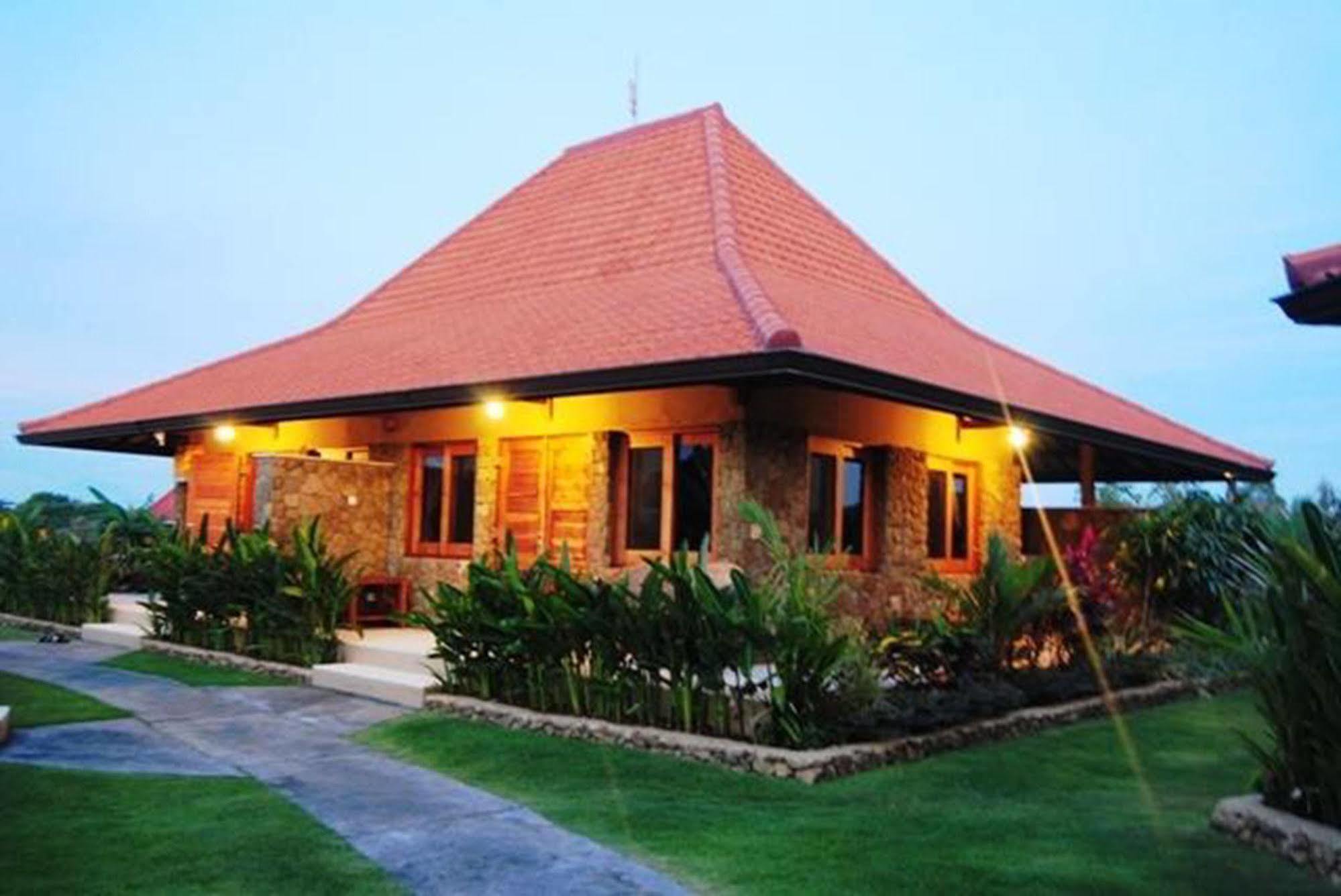 Three Monkeys Villas Пекату Экстерьер фото