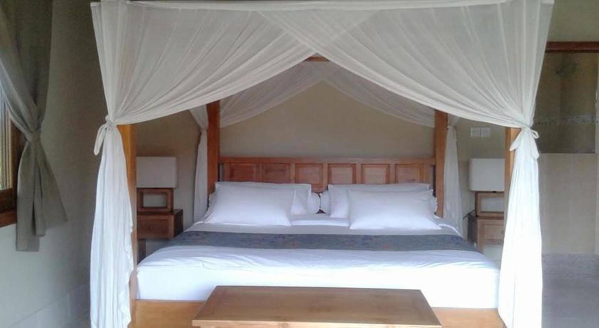 Three Monkeys Villas Пекату Экстерьер фото